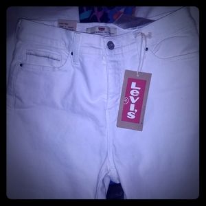 Brand new with tags Levi's wow 10r